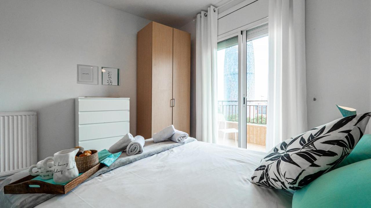 Bed&Bcn Glories Apartment Barcelona Luaran gambar