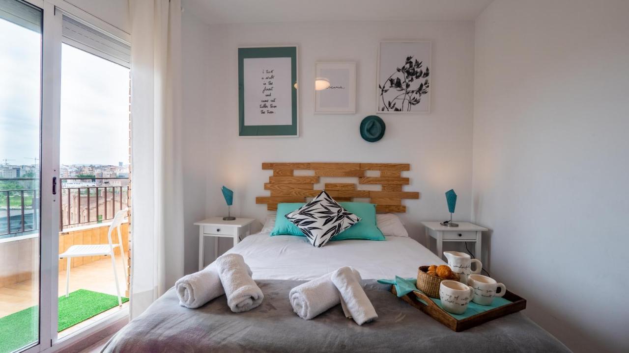 Bed&Bcn Glories Apartment Barcelona Luaran gambar